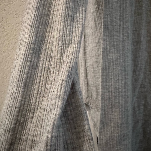 First Love Gray long sleeve maternity shirt - Picture 6 of 8